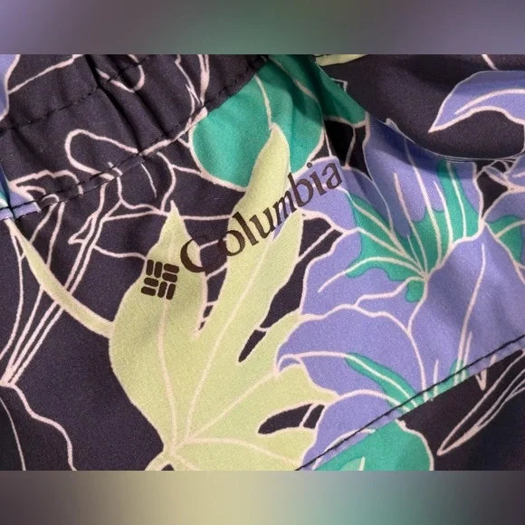 Columbia Gray Green Floral Shorts With Pockets Size XXL Extra Large - Picture 5 of 5